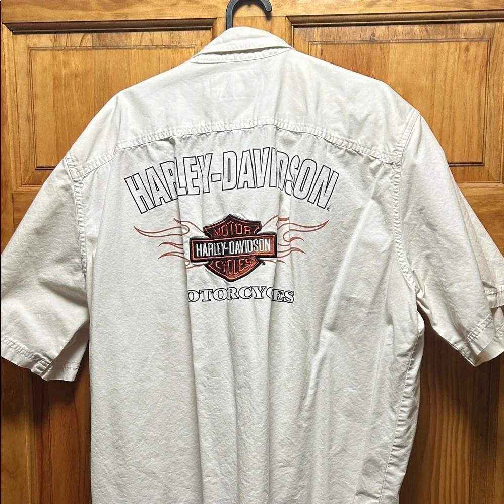 Harley-Davidson Cream Short Sleeve Shirt - Picture 2 of 3